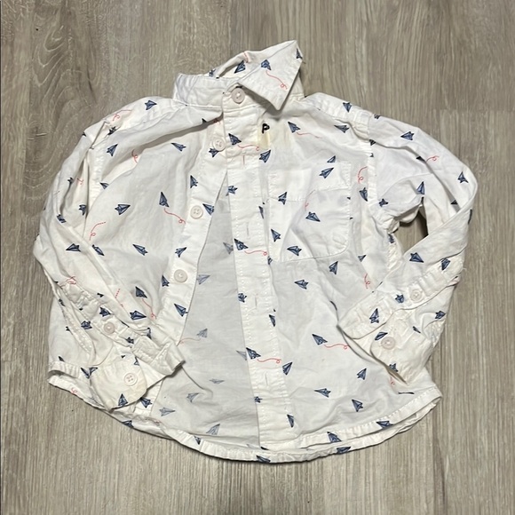 4/$30 place Kids White Airplane Print Shirt 12-18M - Picture 1 of 1